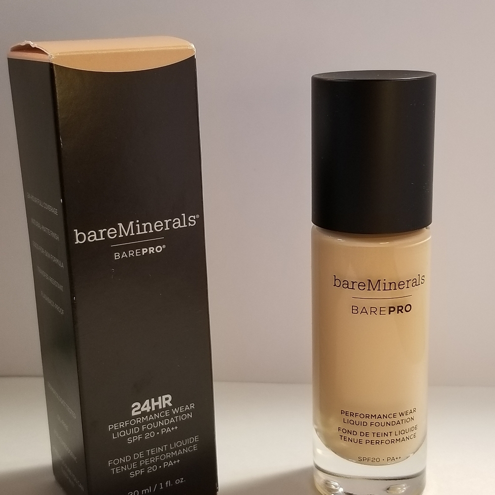 bareMinerals BarePro 24 hr Liquid Foundation